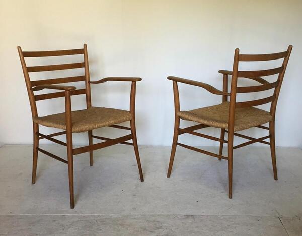 Enrico Delmonte . paire de fauteuils en bois blond et paillage . Made in Italie 