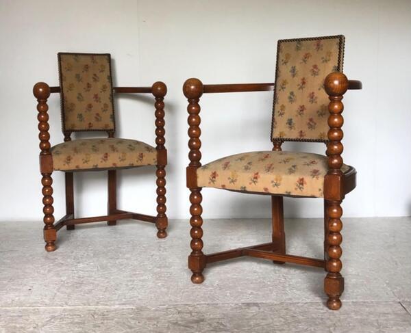 Paire de fauteuils Art Deco . France 1940 